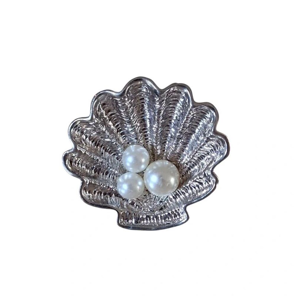 Silver Tone Metal Clam Shell Faux Pearl Beads One Size Adjustable Statement Ring